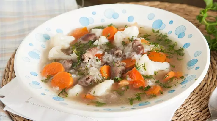 Овощной суп с сердечками